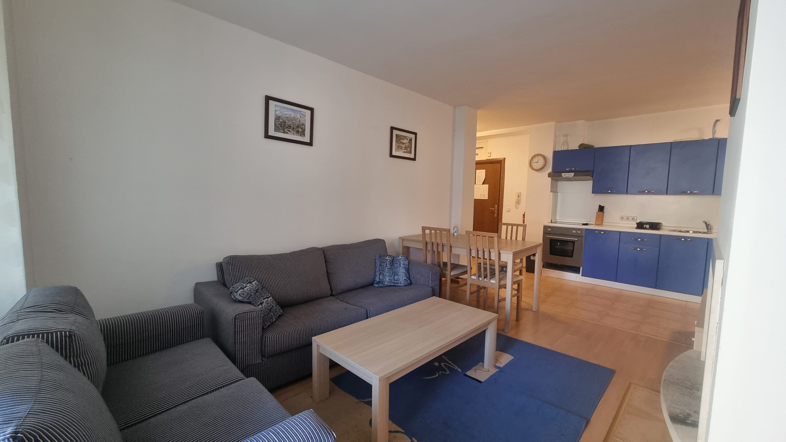Spacious One-Bedroom Apartment for Sale in Bansko